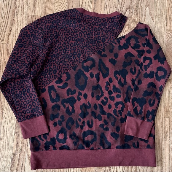 Victoria’s Secret Sport Leopard Print Sweatshirt Size Medium - Picture 7 of 9